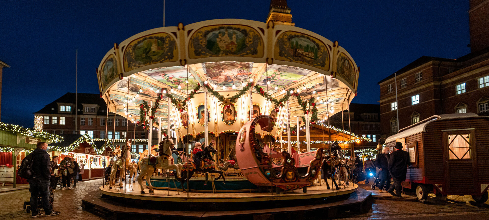 Karussel auf dem Rathausplatz